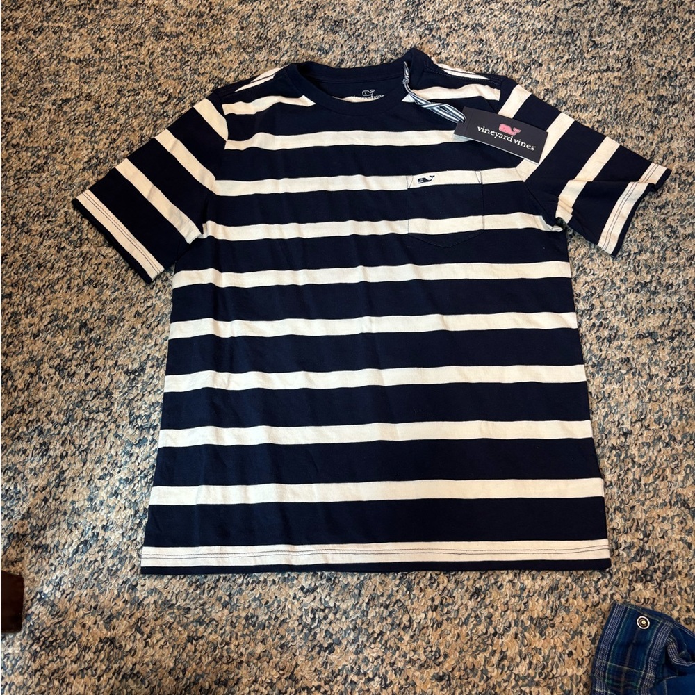 Vineyard Vines boys Striped Tee in Navy and White